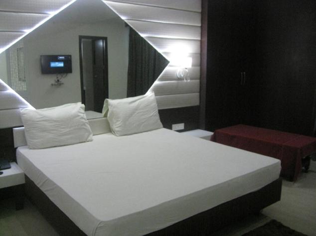 Hotel D' Grand